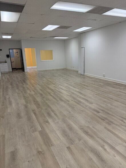 1410-1432 S Azusa Ave, West Covina, CA for lease - Building Photo - Image 3 of 14