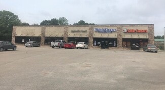 More details for 715 E Main St, Henderson, TN - Retail for Lease