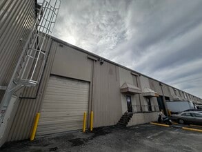 2600-2634 NW 72nd Ave, Miami, FL for lease Interior Photo- Image 2 of 10