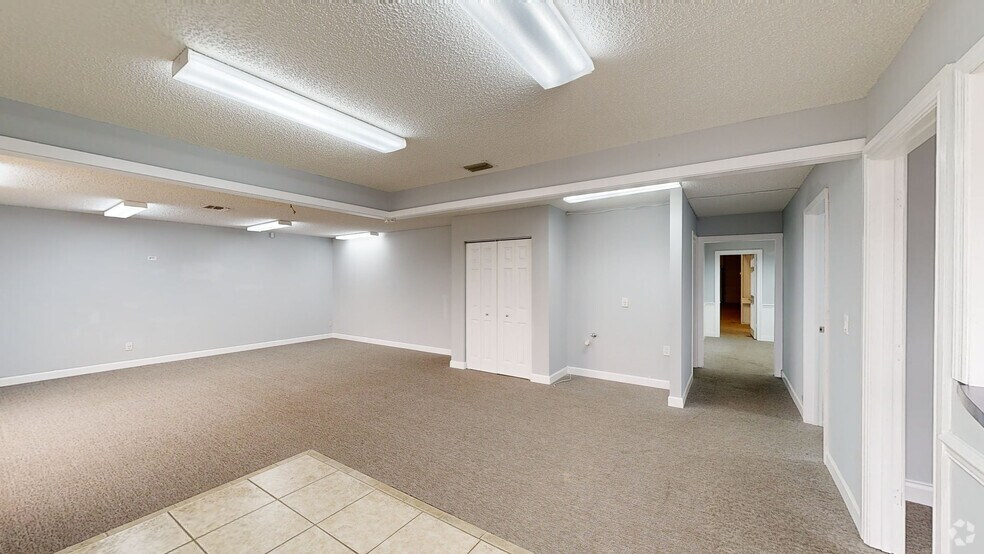 672 Old Dixie Hwy, Vero Beach, FL à louer - Numérisation 3D de Matterport - Image 2 de 12