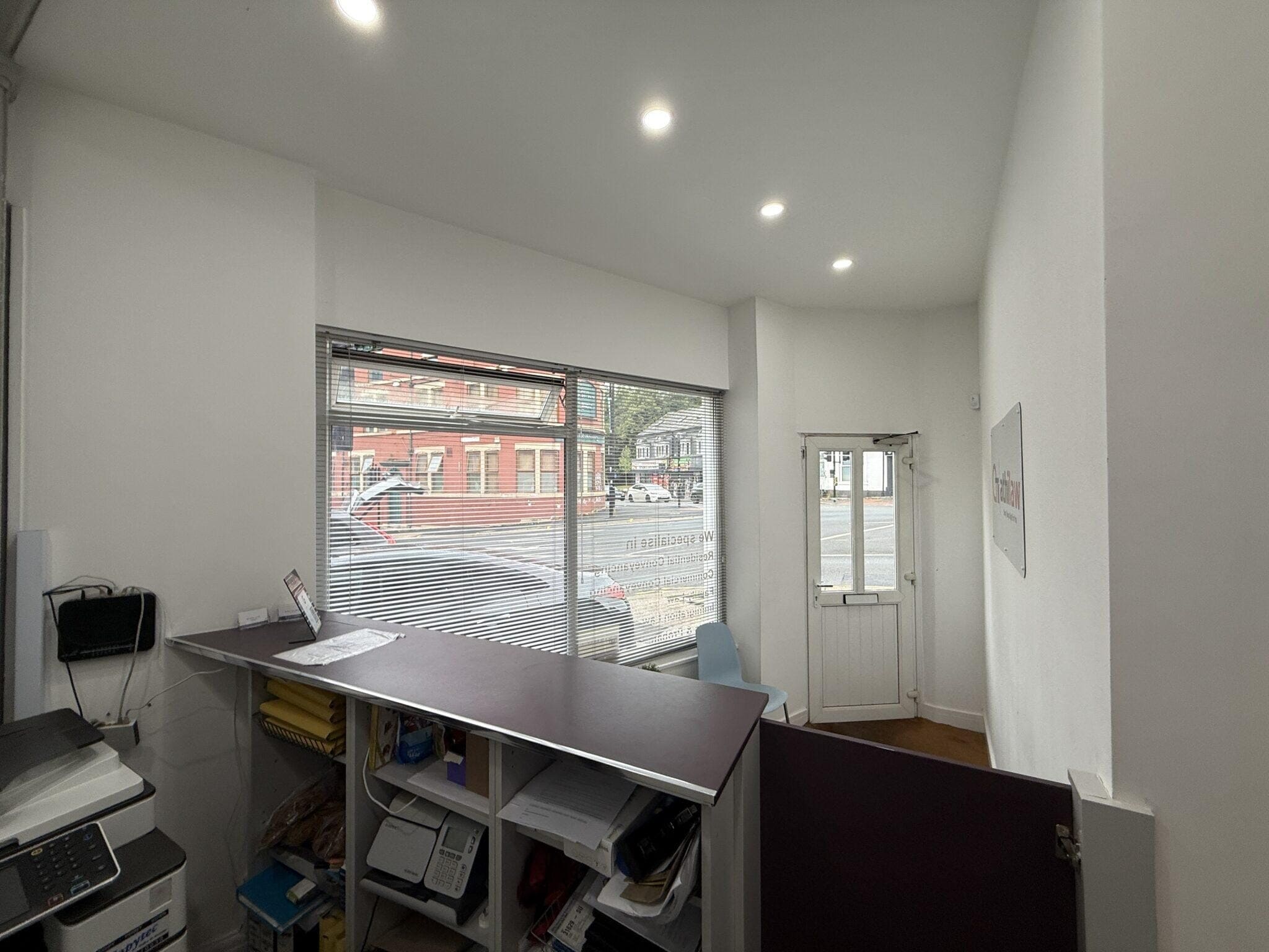 285 London Rd, Sheffield for lease Interior Photo- Image 1 of 4