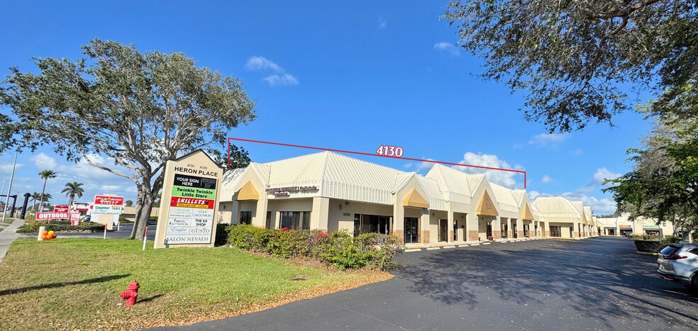 4130-4188 Tamiami Trl N, Naples, FL for lease - Building Photo - Image 1 of 5