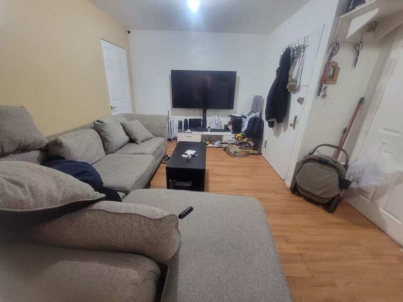 4512 111th St, Corona, NY for sale - Building Photo - Image 2 of 8