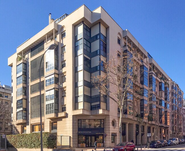 More details for Calle de Téllez, 52, Madrid - Office for Lease