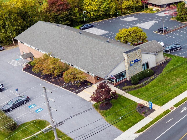 912 S George St, York, PA à louer - Photo du bâtiment - Image 2 de 5