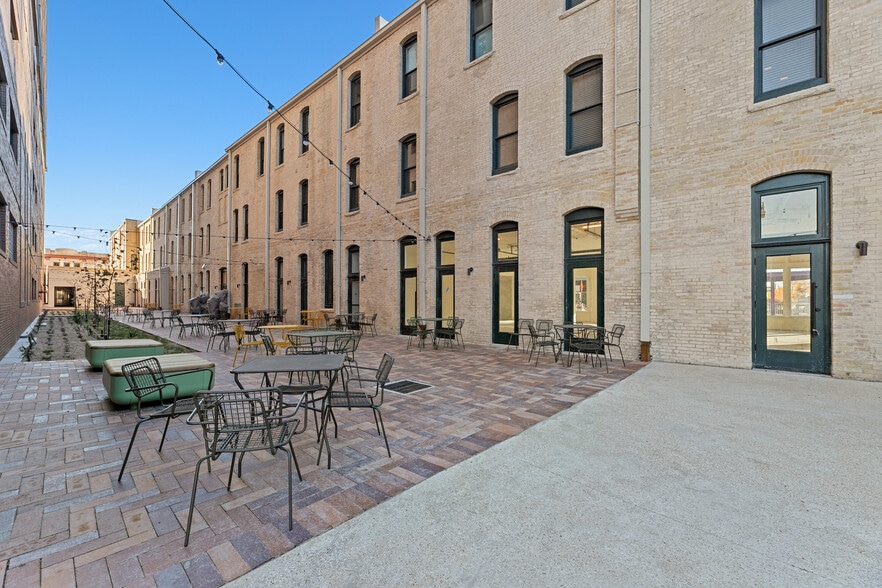 601 Dolorosa, San Antonio, TX for lease - Building Photo - Image 3 of 5