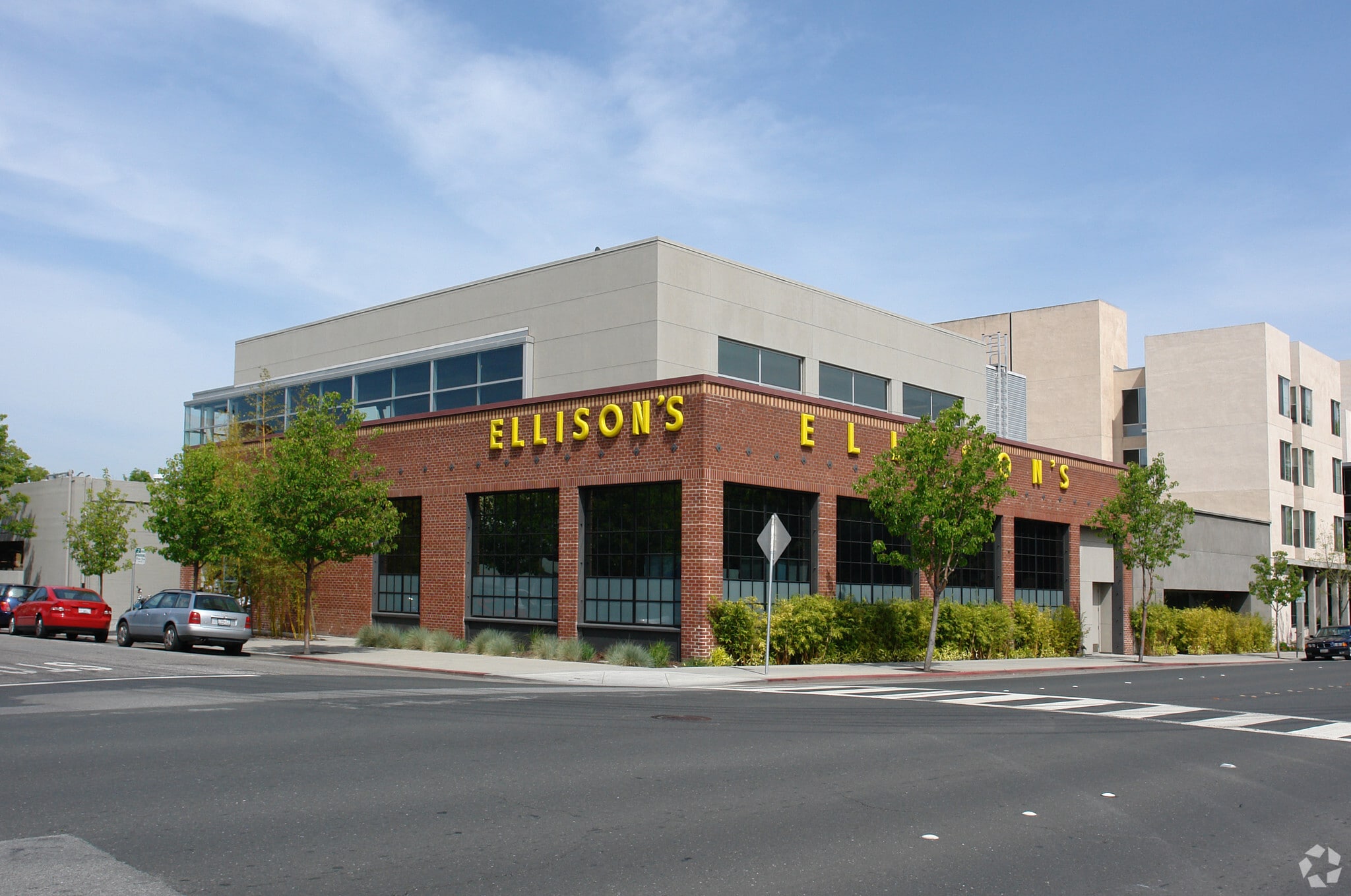 100 Forest Ave, Palo Alto, CA à louer Photo principale- Image 1 de 3