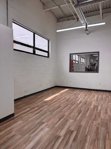 746 Gotham Pky, Carlstadt, NJ for lease - Building Photo - Image 3 of 19