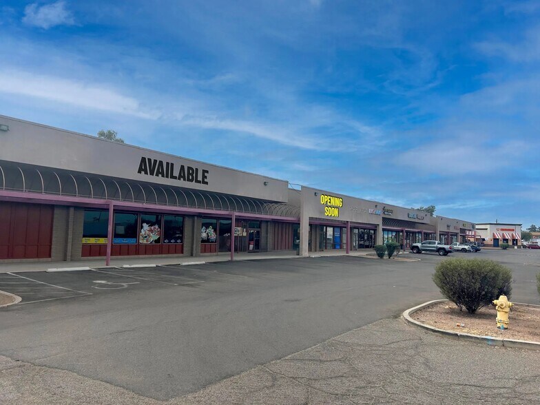 1911 W Broadway Rd, Mesa, AZ à louer - Photo du bâtiment - Image 1 de 5