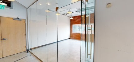 6725 W Sunset Blvd, Los Angeles, CA à louer Numérisation 3D de Matterport- Image 1 de 7