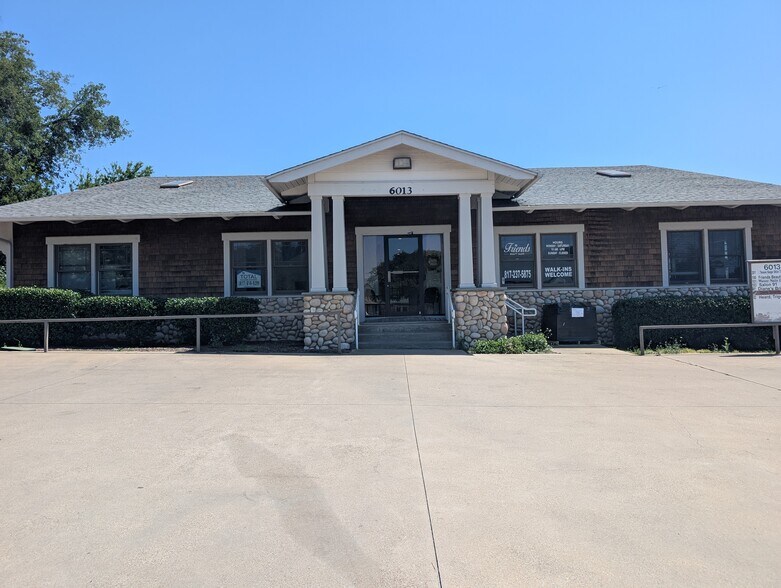 4516 Boat Club Rd, Fort Worth, TX à louer - Photo du bâtiment - Image 3 de 15