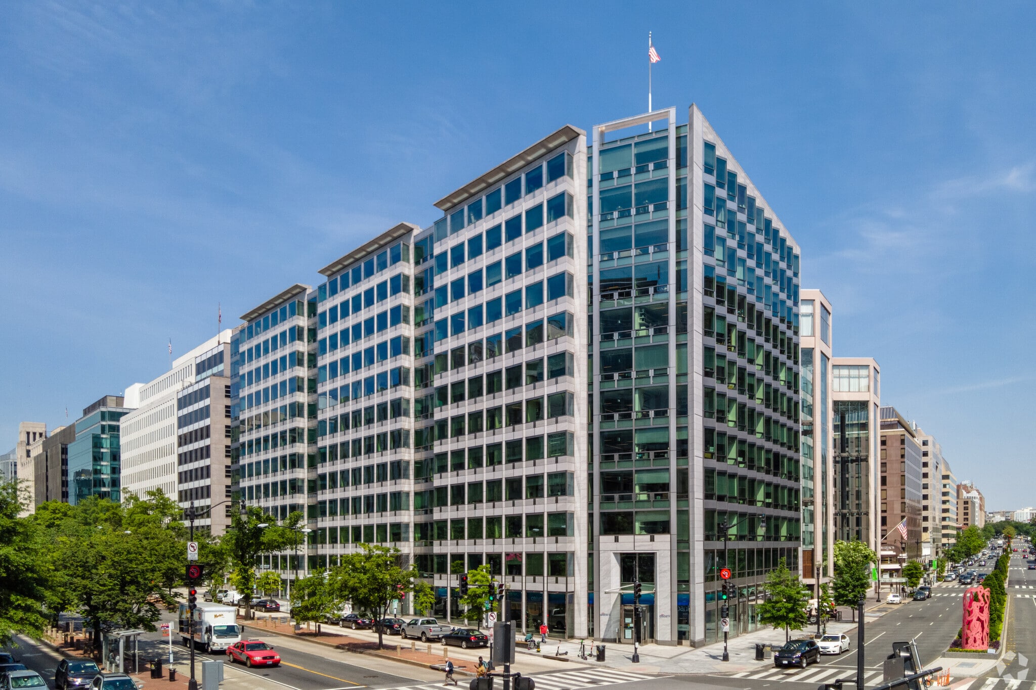 1717 K St NW, Washington, DC à louer Photo du bâtiment- Image 1 de 7