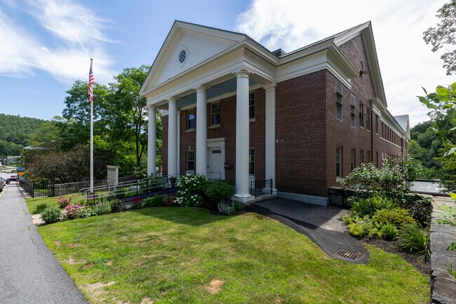 Plus de détails pour 70 Main St, Peterborough, NH - Bureau à louer