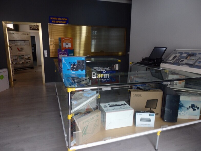 Commerce de détail dans Córdoba, Córdoba à vendre - Photo du bâtiment - Image 2 de 23