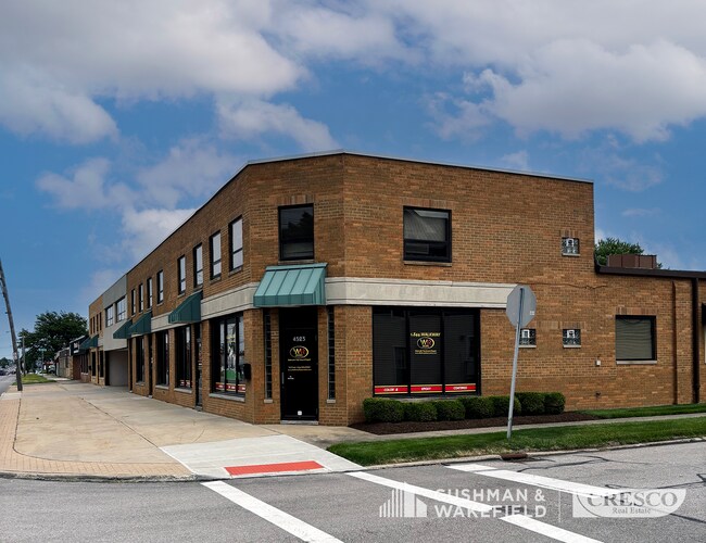 Plus de détails pour 4519 Brookpark Rd, Parma, OH - Industriel à louer