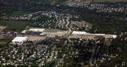 2000 N Richmond Rd, Mchenry, IL - Aérien  Vue de la carte - Image1