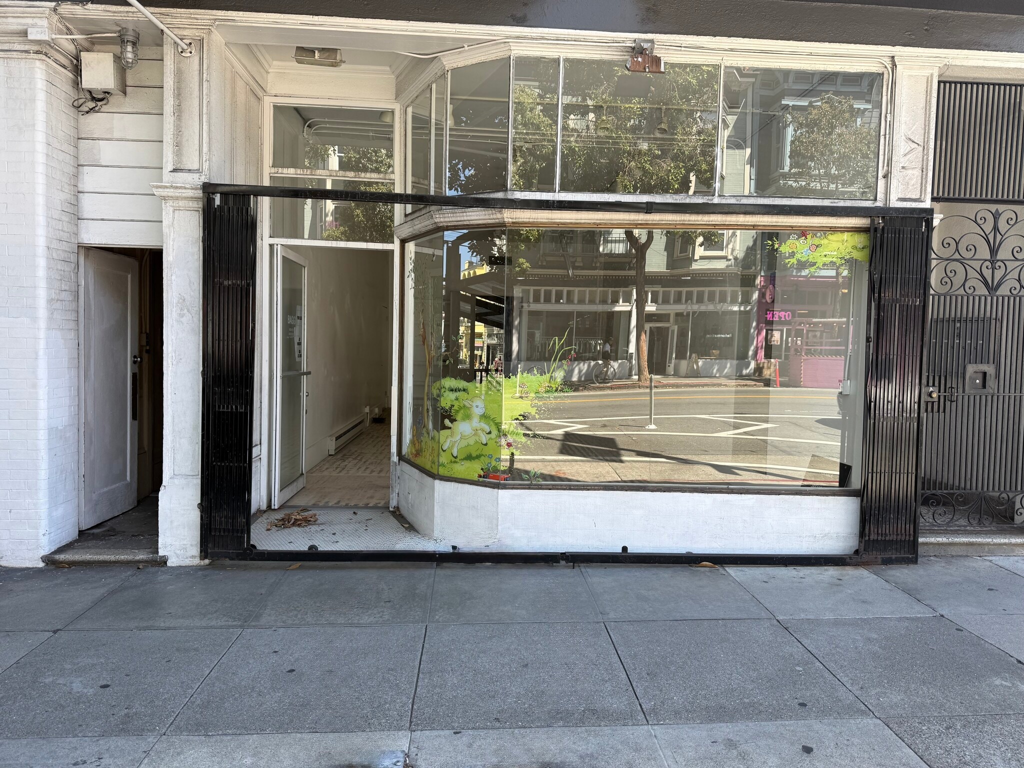 911 Valencia St, San Francisco, CA for lease Primary Photo- Image 1 of 18