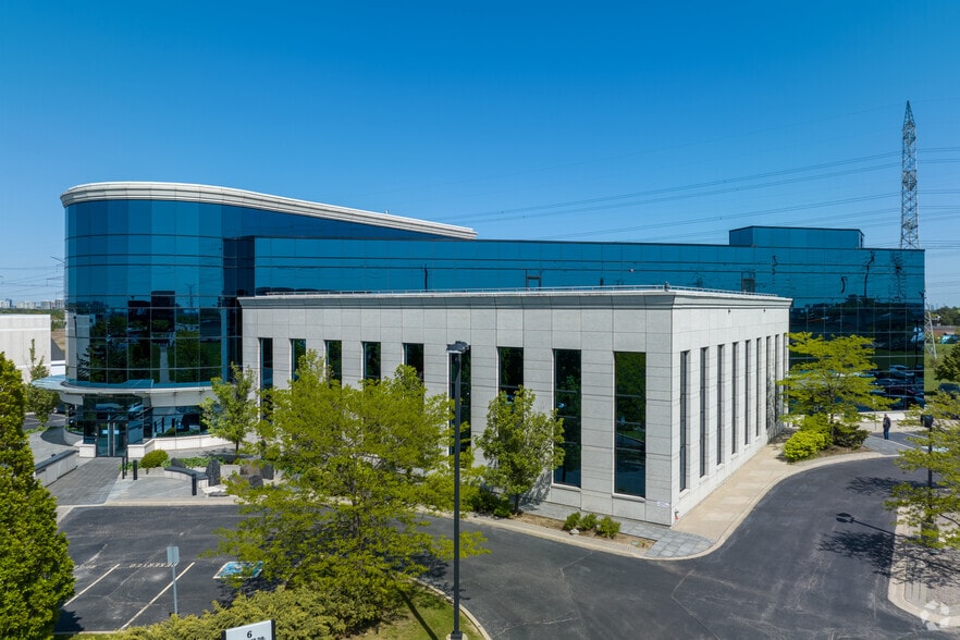 6 Ronrose Dr, Vaughan, ON for lease - Building Photo - Image 2 of 5