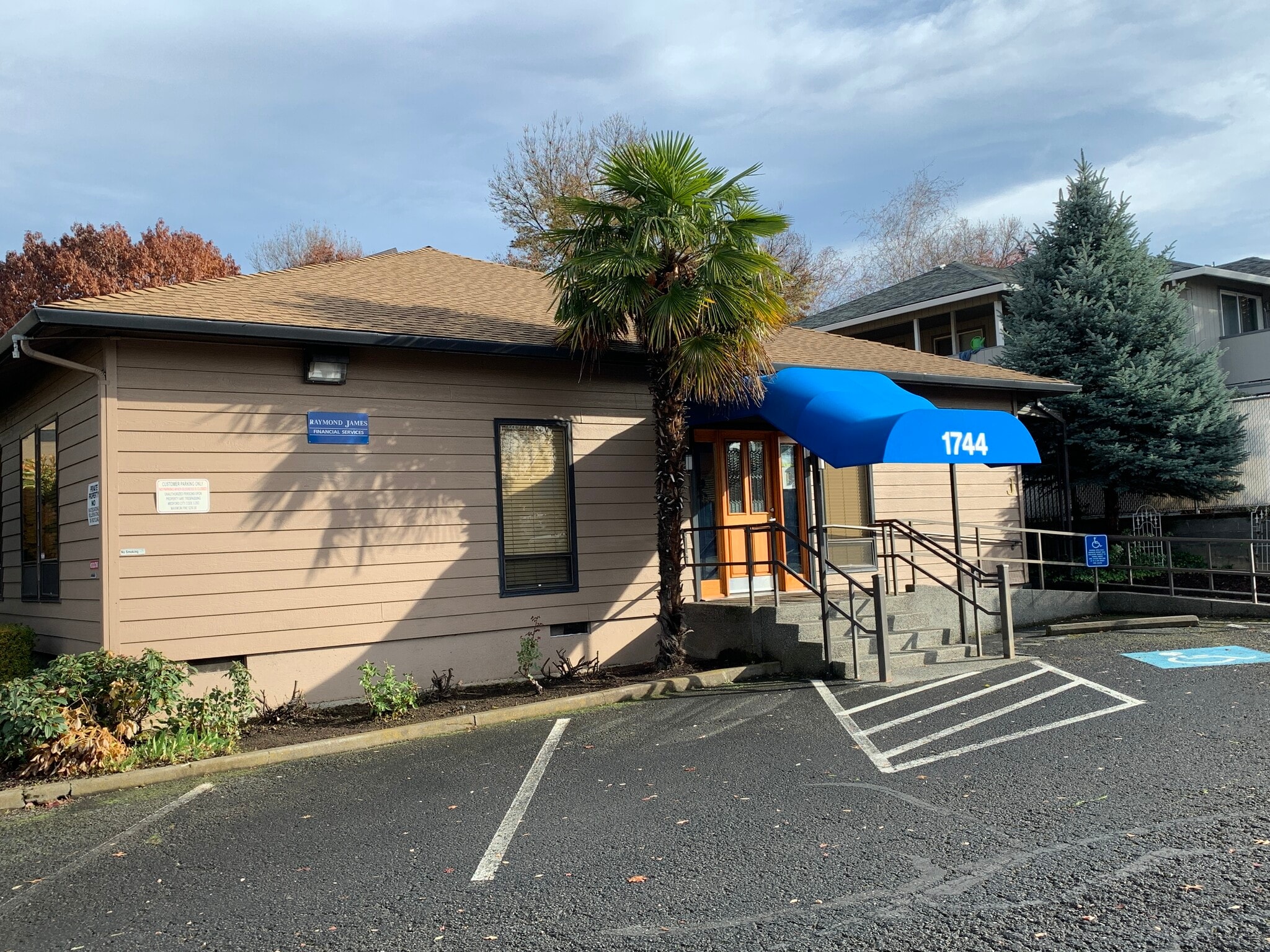 1744 E Mcandrews Rd, Medford, OR for sale Building Photo- Image 1 of 4