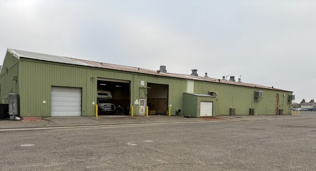 More details for 705 E Whitmore Ave, Modesto, CA - Industrial for Lease