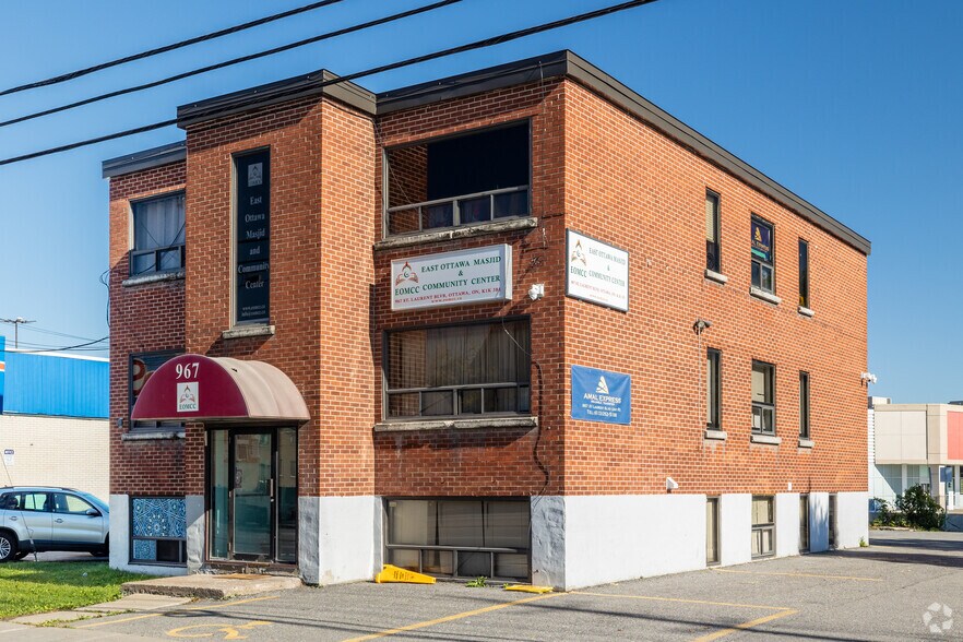 967 St Laurent Blvd, Ottawa, ON à vendre - Photo principale - Image 1 de 1