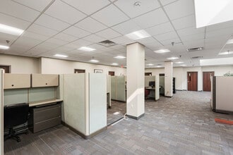 332 Fifth Ave, Pittsburgh, PA for sale Interior Photo- Image 2 of 4