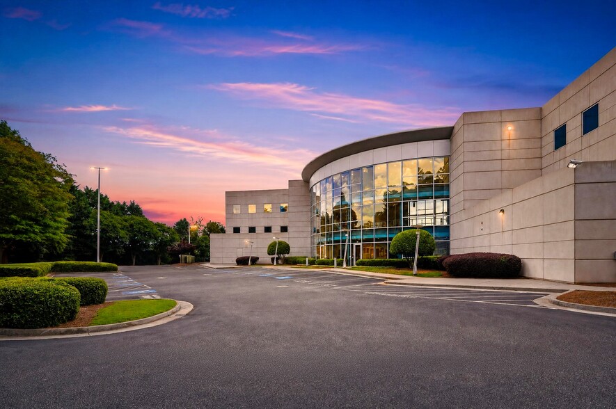771 Old Norcross Rd, Lawrenceville, GA for lease - Building Photo - Image 3 of 13