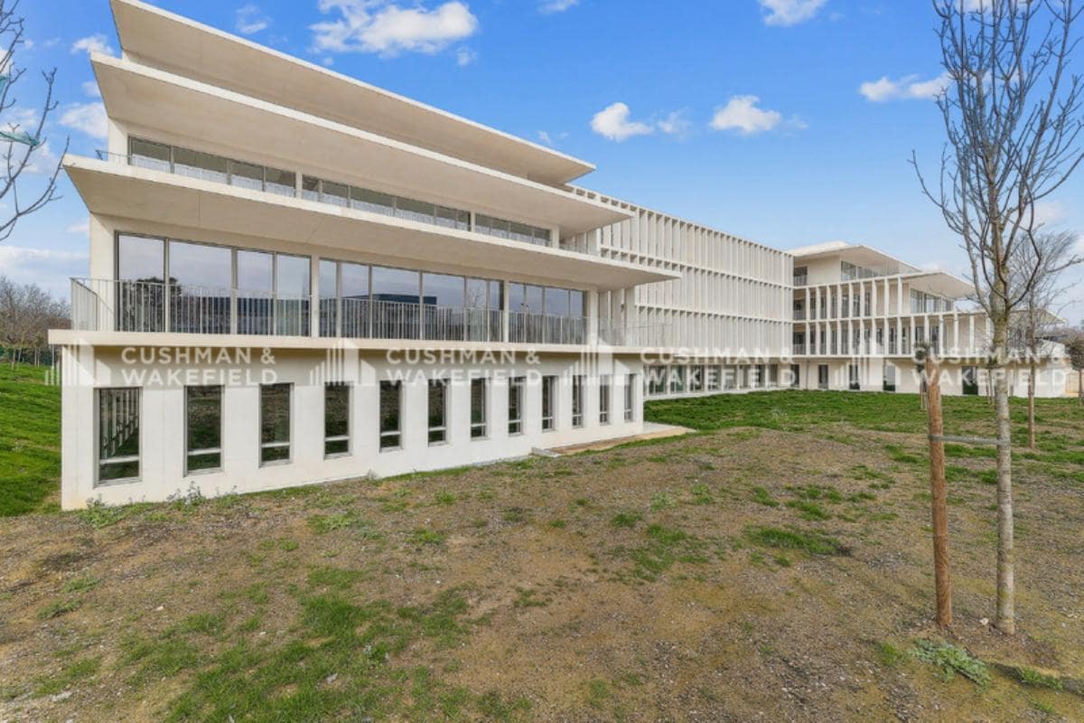 200 Rue Pierre Duhem, Aix-en-Provence for lease Building Photo- Image 1 of 14