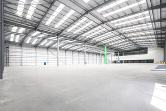 Napier Way, Crawley à louer Photo intérieure- Image 1 de 9