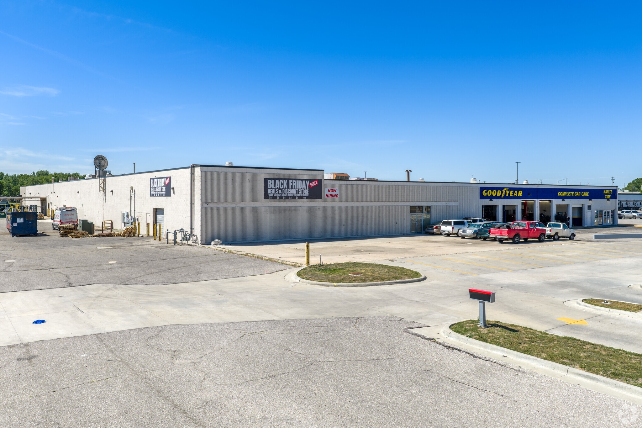 4830-4958 S Broadway St, Wichita, KS for lease Primary Photo- Image 1 of 9