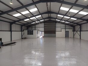 Bentley Mill Way, Walsall à louer Photo intérieure- Image 2 de 2