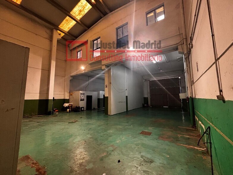Industriel dans Mejorada del Campo, Madrid à vendre - Photo du bâtiment - Image 3 de 7