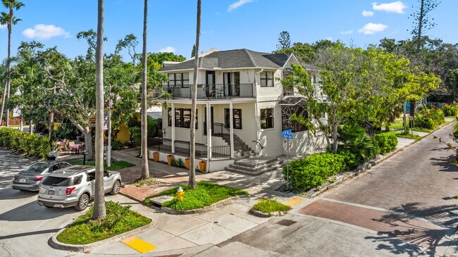 Plus de détails pour 3062 Beach Blvd S, Gulfport, FL - Commerce de détail à vendre