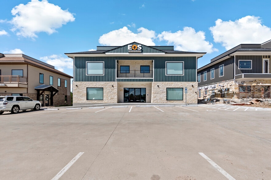 3028 Barron Rd, College Station, TX for lease - Primary Photo - Image 1 of 6