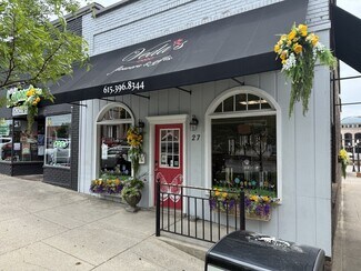 Plus de détails pour 27 S Public Square, Murfreesboro, TN - Commerce de détail à louer