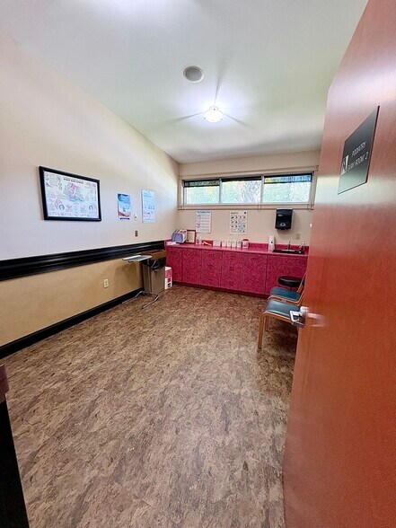 1040 Morningside Dr, Perry, GA à louer - Photo intérieure - Image 3 de 8