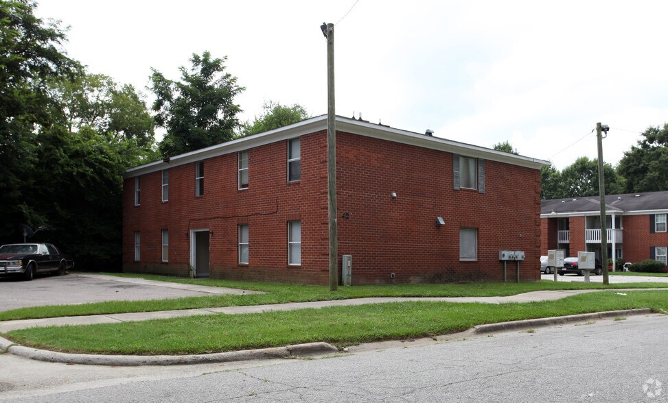 Augusta, GA 52u -Multifamily Portfolio portefeuille de 12 propriétés à vendre sur LoopNet.ca - Photo principale - Image 1 de 15