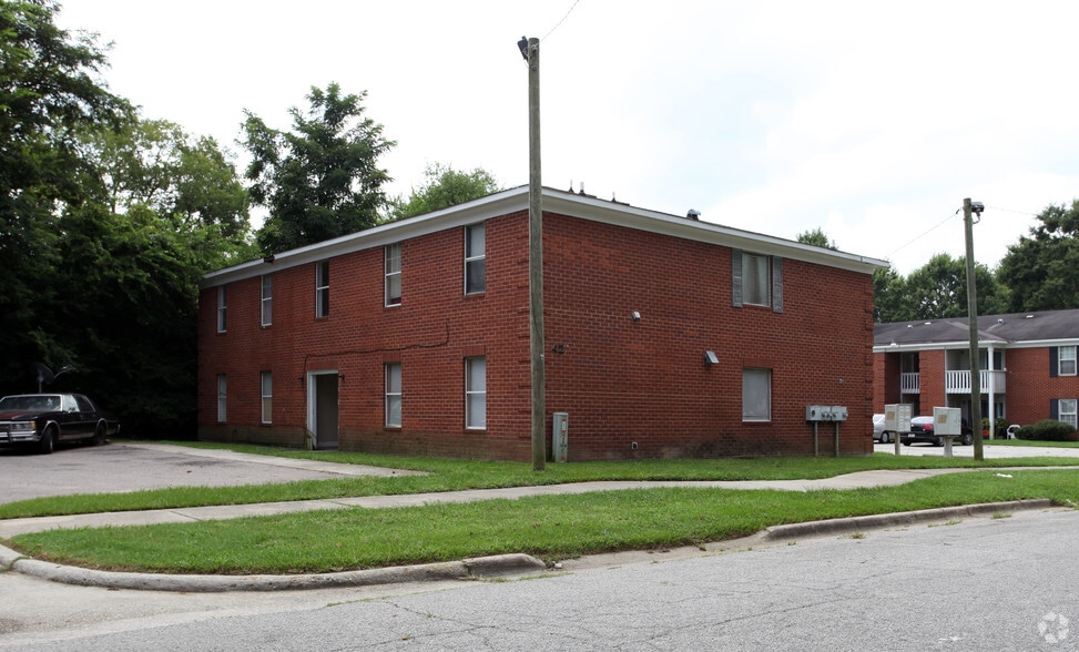 Augusta, GA 52u -Multifamily Portfolio portfolio of 12 properties for sale on LoopNet.ca - Primary Photo - Image 1 of 15