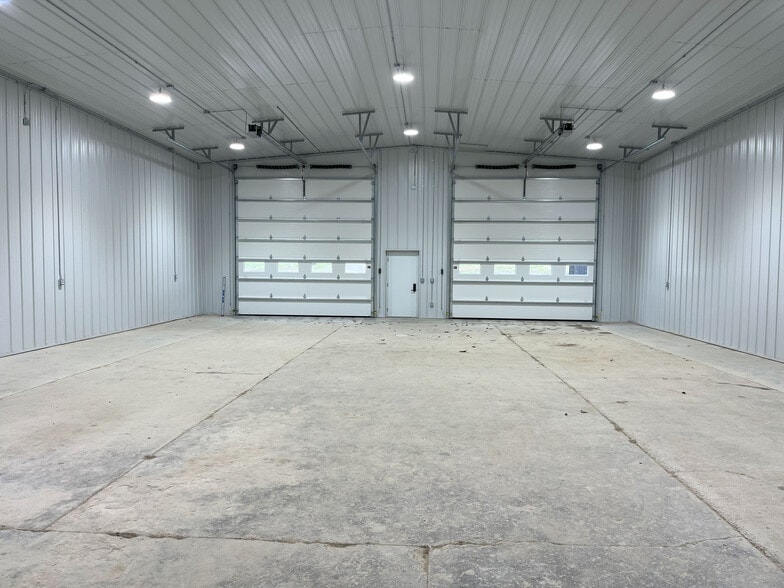 28767 360th St, Booneville, IA for sale - Interior Photo - Image 3 of 14