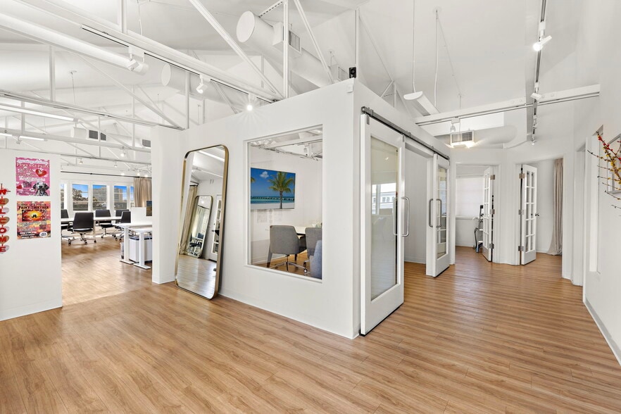 2507 W Coast Hwy, Newport Beach, CA for lease - Interior Photo - Image 2 of 13