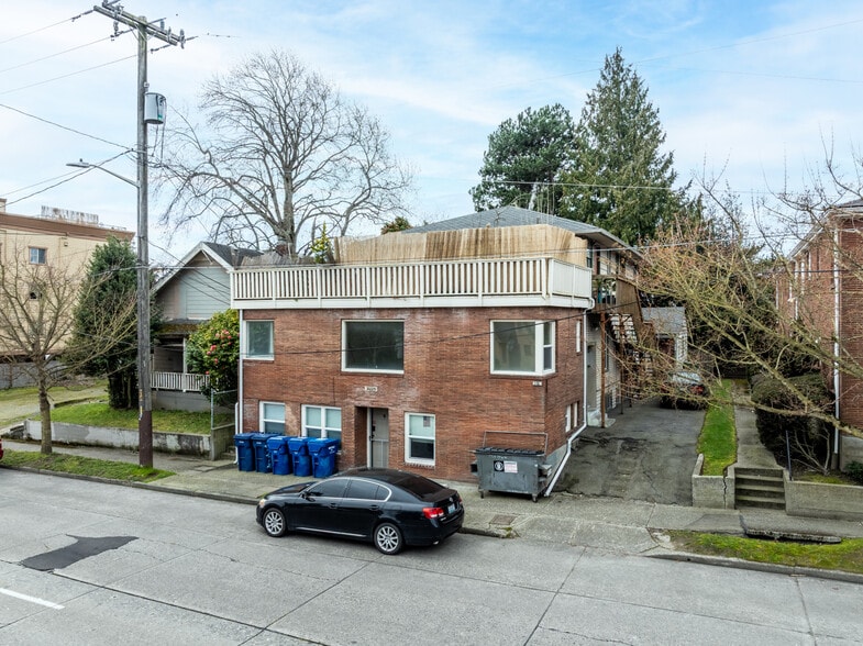 7329 15th Ave NW, Seattle, WA for sale - Building Photo - Image 3 of 16