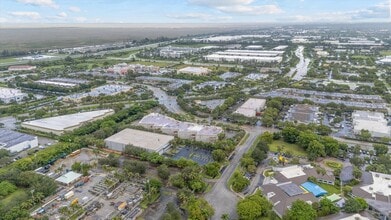 10300-10380 NW 53rd St, Sunrise, FL for lease Interior Photo- Image 2 of 16