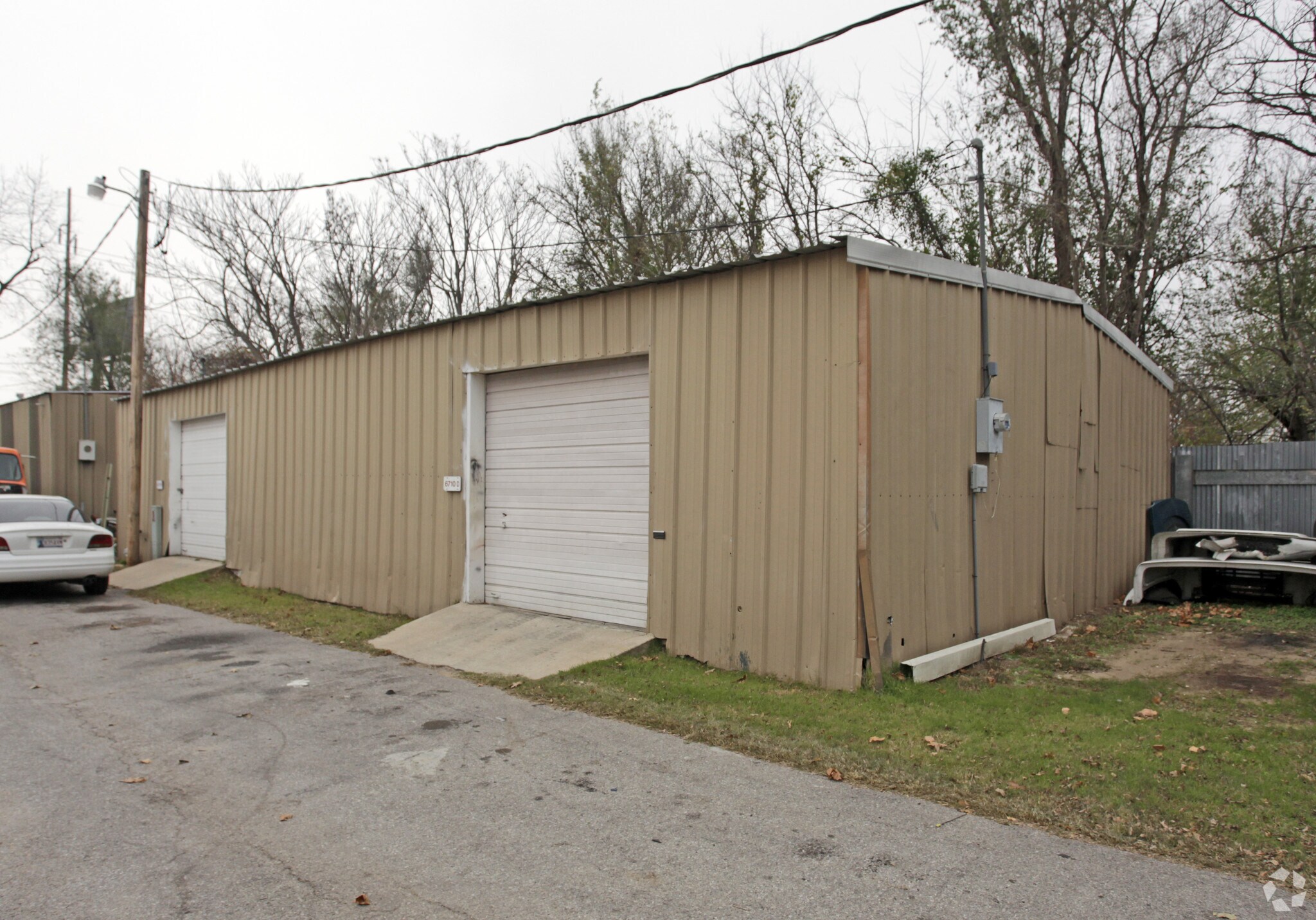 6710 NW 10th St, Oklahoma City, OK for sale Primary Photo- Image 1 of 3