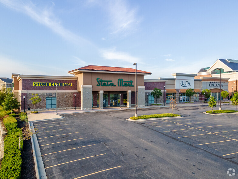 6403 W 135th St, Overland Park, KS for lease - Building Photo - Image 1 of 3