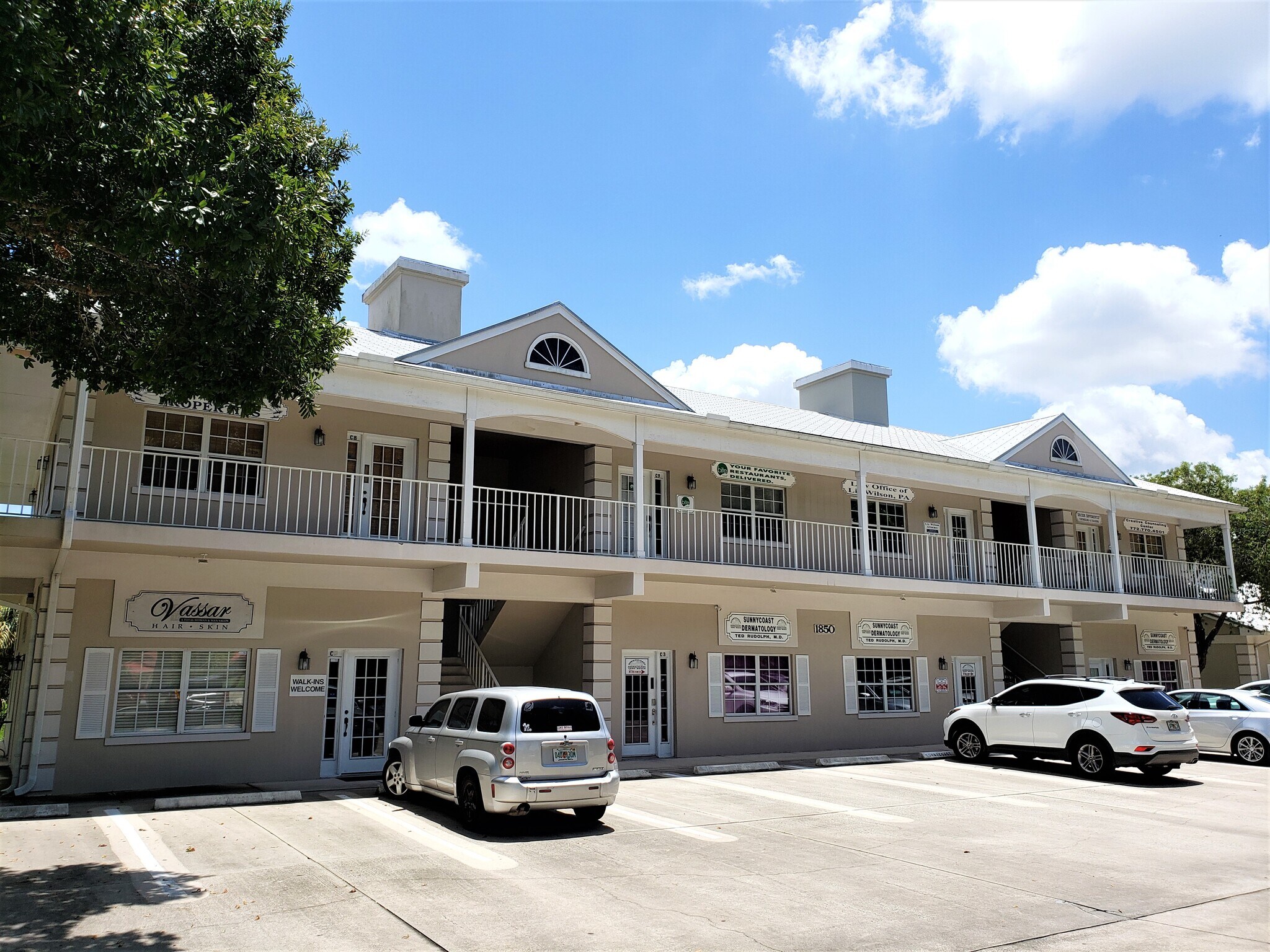 1800 43rd Ave, Vero Beach, FL for lease Primary Photo- Image 1 of 7