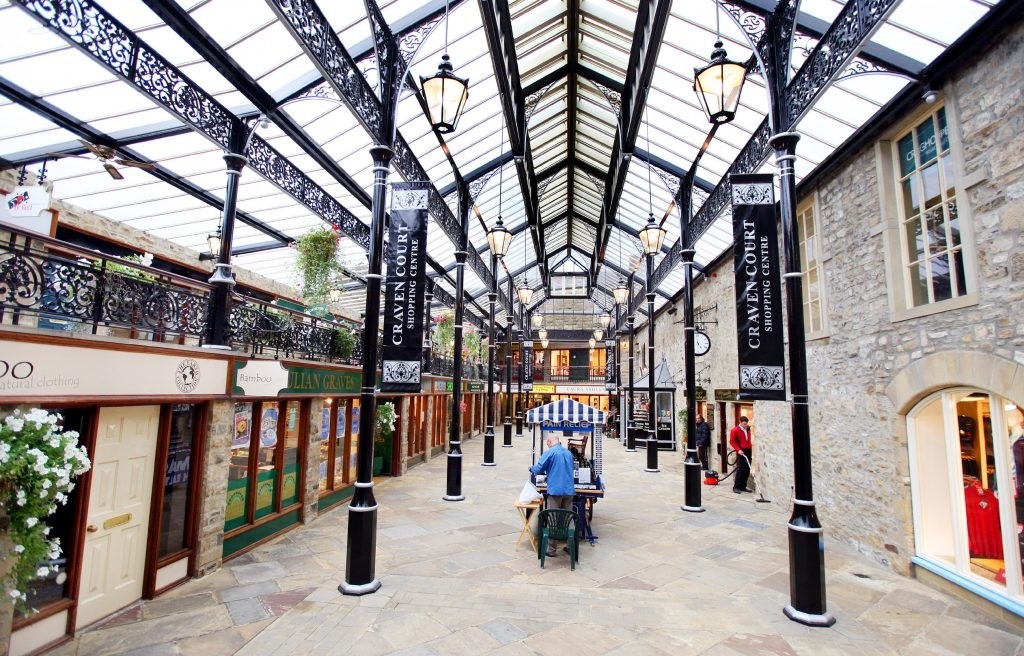 High St, Skipton for lease Primary Photo- Image 1 of 23