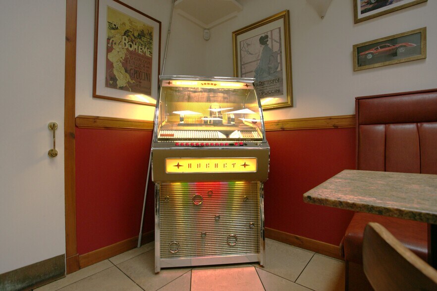 7-9 Alloa Rd, Stirling à vendre - Photo du bâtiment - Image 3 de 10