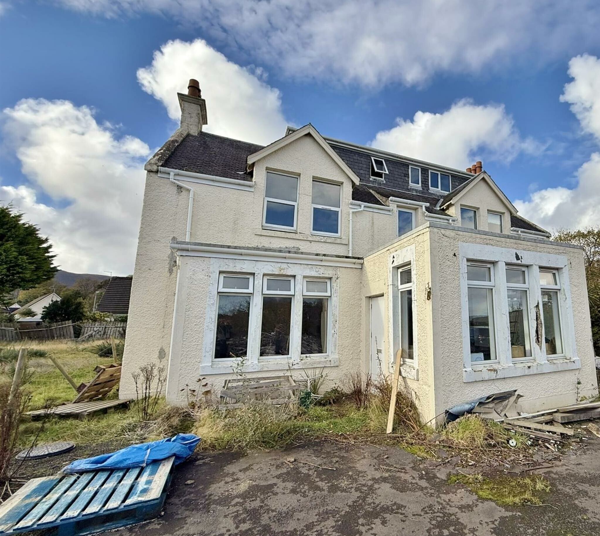 Glen Rd, Brodick à vendre Photo du bâtiment- Image 1 de 4