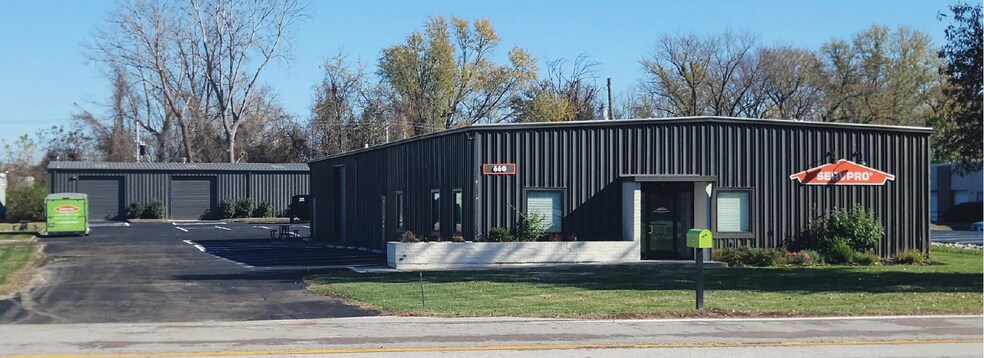 660 Goddard Ave, Chesterfield, MO for lease - Primary Photo - Image 1 of 7