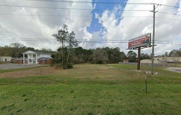 7211 Pine Forest Rd, Pensacola, FL à vendre - Photo principale - Image 2 de 3